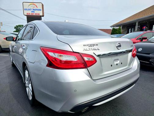 2017 Nissan Altima 3.5 SL