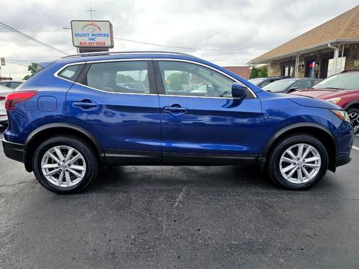 2018 Nissan Rogue Sport SV