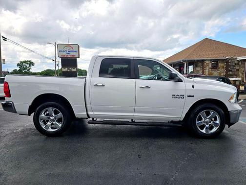 2015 RAM 1500 Big Horn