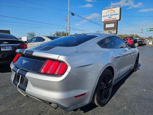 2015 Ford Mustang EcoBoost Premium