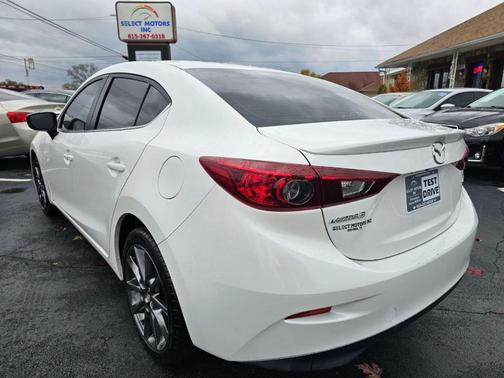 2018 Mazda Mazda3 Touring
