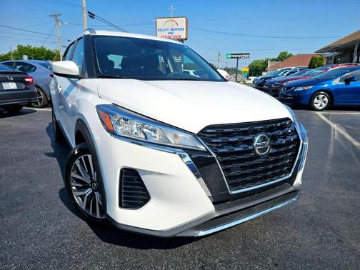 2021 Nissan Kicks SV