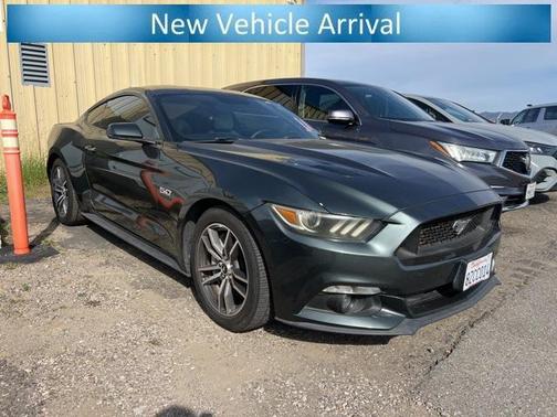 2015 Ford Mustang GT Premium