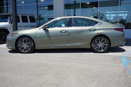 2025 Lexus ES 350 Base