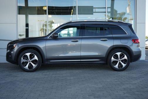 Mountain Grey Metallic 2026 Mercedes-Benz GLB 250 Base