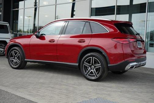 2026 Mercedes-Benz GLC 300 4MATIC