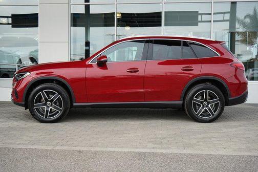 Patagonia Red 2026 Mercedes-Benz GLC 300 4MATIC