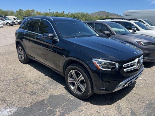 Black 2022 Mercedes-Benz GLC 300 Base