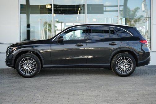 2026 Mercedes-Benz GLC 300 Base