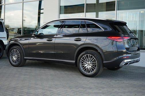 2026 Mercedes-Benz GLC 300 Base