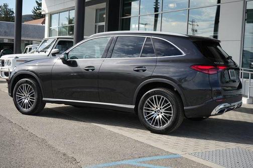 2026 Mercedes-Benz GLC 300 Base