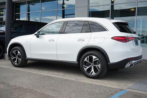 2025 Mercedes-Benz GLC 350e Base