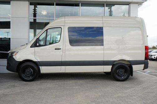 2026 Mercedes-Benz Sprinter 2500 Crew 144 WB