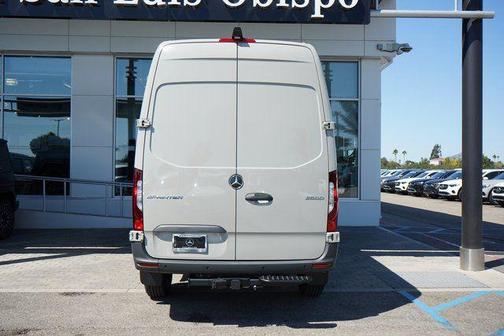 2025 Mercedes-Benz Sprinter 2500 Standard Roof