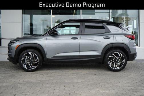 Sterling Gray Metallic 2026 Chevrolet Trailblazer RS