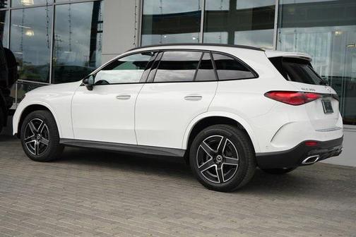 2026 Mercedes-Benz GLC 300 Base