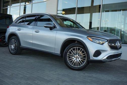 Cirrus Silver Metallic 2026 Mercedes-Benz GLC 300 Base
