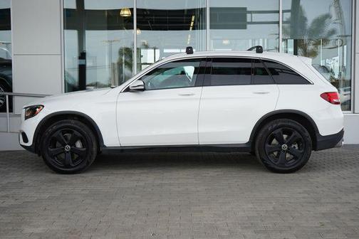 2017 Mercedes-Benz GLC 300 Base