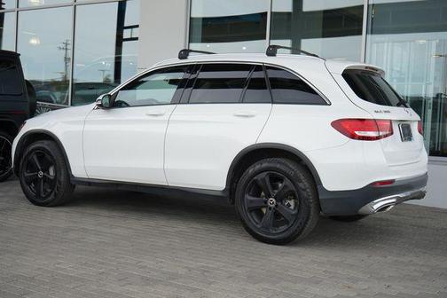 2017 Mercedes-Benz GLC 300 Base