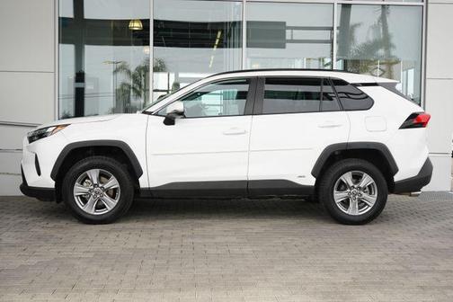 2023 Toyota RAV4 Hybrid LE