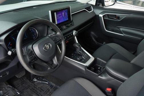 2023 Toyota RAV4 Hybrid LE