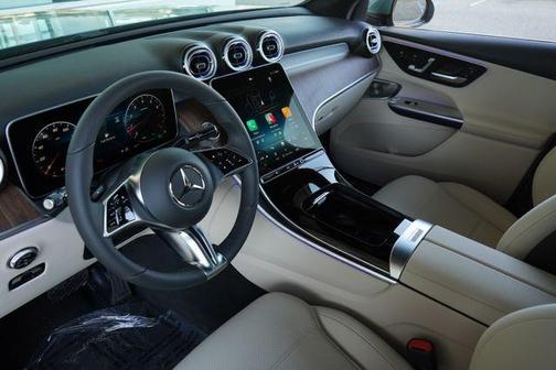Verde Silver Metallic 2026 Mercedes-Benz GLC 300 Base