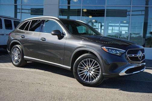 2026 Mercedes-Benz GLC 300 4MATIC