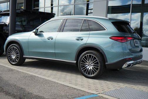 2026 Mercedes-Benz GLC 300 4MATIC