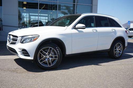 White 2017 Mercedes-Benz GLC 300 Base