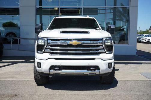 Summit White 2024 Chevrolet Silverado 2500 High Country
