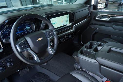 Summit White 2025 Chevrolet Silverado 3500 LT
