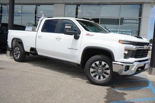 Summit White 2025 Chevrolet Silverado 3500 LT