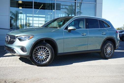2026 Mercedes-Benz GLC 300 4MATIC