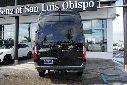 2026 Mercedes-Benz Sprinter 2500 Passenger 144 WB