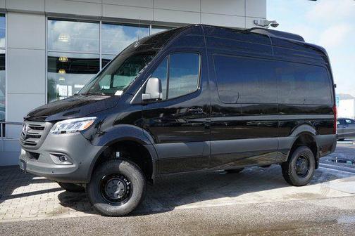 2026 Mercedes-Benz Sprinter 2500 Passenger 144 WB
