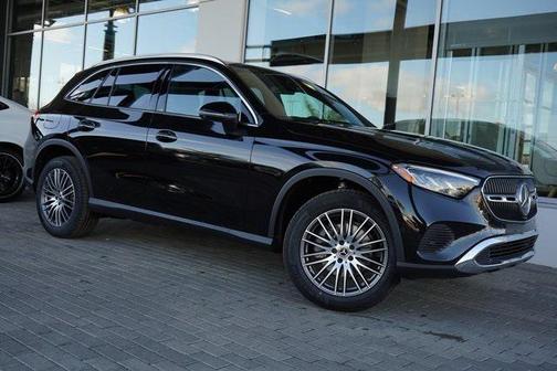 2026 Mercedes-Benz GLC 300 Base