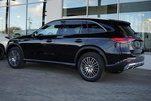 2026 Mercedes-Benz GLC 300 Base