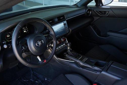 2024 Toyota GR86 Base