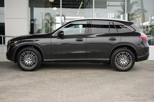 2026 Mercedes-Benz GLC 300 Base