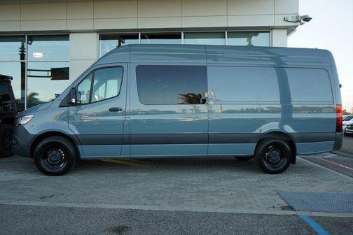 2026 Mercedes-Benz Sprinter 2500 High Roof
