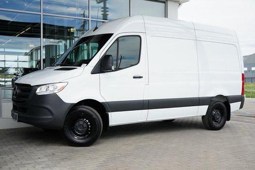 2025 Mercedes-Benz Sprinter 2500 Standard Roof