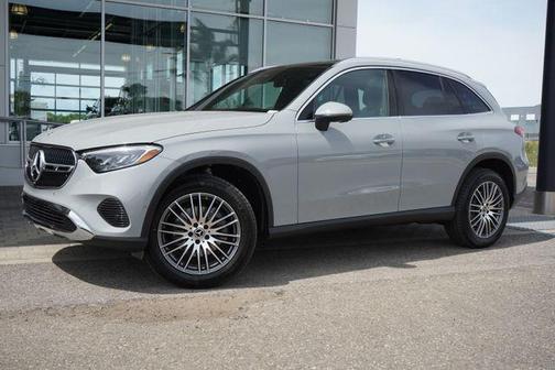 2026 Mercedes-Benz GLC 300 4MATIC