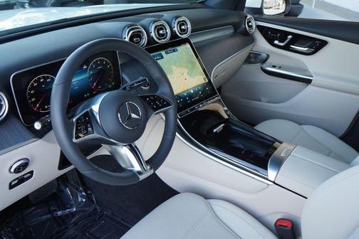 Polar White 2026 Mercedes-Benz GLC 300 Base