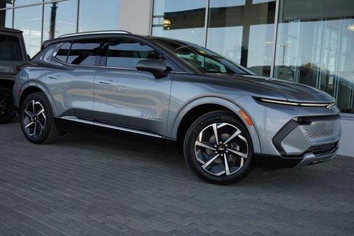2025 Chevrolet Equinox EV LT