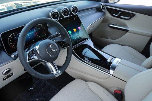 2026 Mercedes-Benz GLC 300 Base