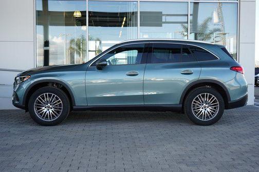 2026 Mercedes-Benz GLC 300 Base