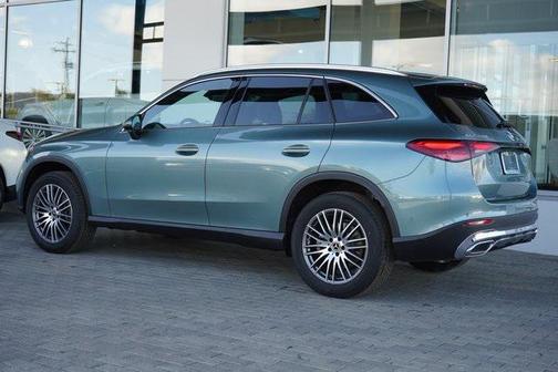 2026 Mercedes-Benz GLC 300 Base