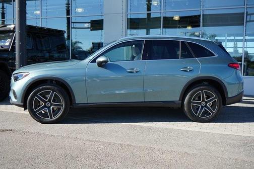 2026 Mercedes-Benz GLC 300 Base