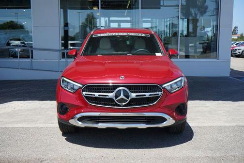 MANUFAKTUR Patagonia Red Metallic 2026 Mercedes-Benz GLC 300 Base