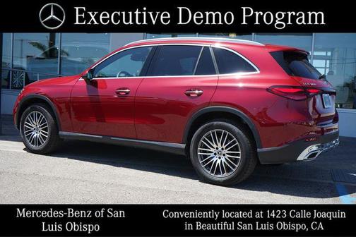 MANUFAKTUR Patagonia Red Metallic 2026 Mercedes-Benz GLC 300 Base